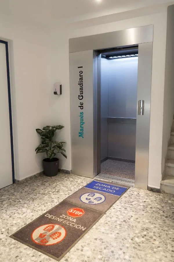 Marques De Guadiaro 1 Apartamentos 马拉加 公寓